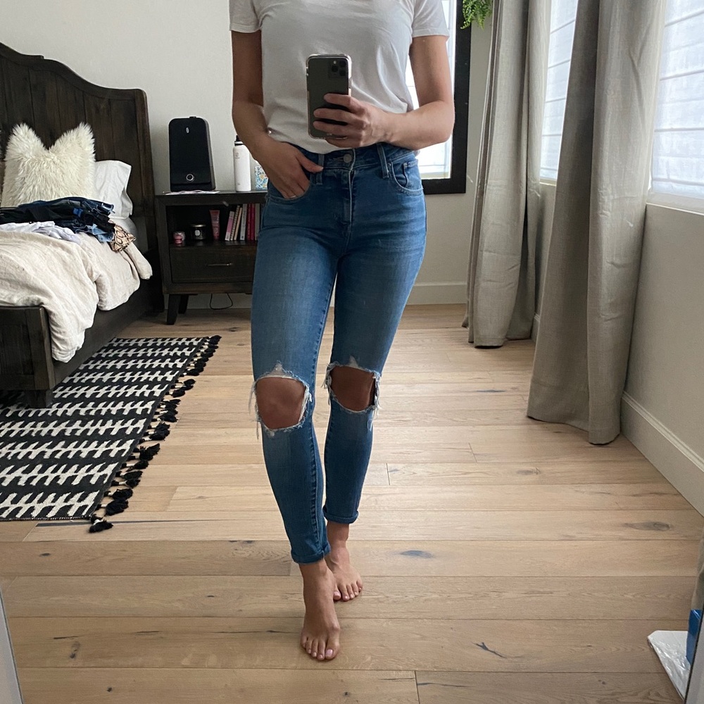 721 high rise skinny distressed